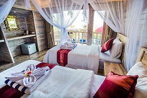 The Puncak Sunset Ceningan