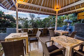 The Puncak Sunset Ceningan