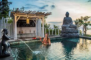 The Puncak Sunset Ceningan