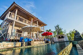 The Puncak Sunset Ceningan