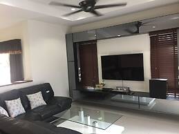 M Tropical Villa - East Pattaya