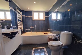 Agiokampos Luxurious Resort