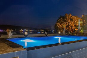 Kastapar Bridge Guest House