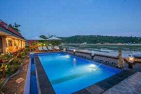 Kastapar Bridge Guest House