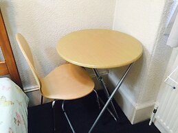 Brentwood Villa Bed and Breakfast