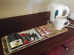 Brentwood Villa Bed and Breakfast