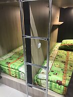 Capsule hotel ALOHA