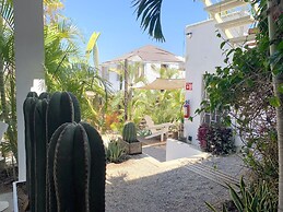 Hotel Perro Surfero Todos Santos