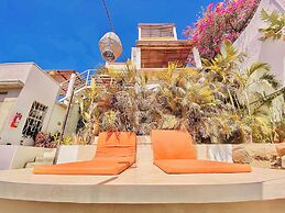 Hotel Perro Surfero Todos Santos