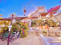 Hotel Perro Surfero Todos Santos