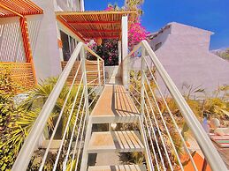 Hotel Perro Surfero Todos Santos