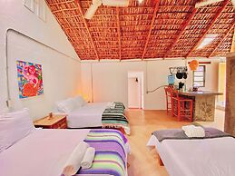 Hotel Perro Surfero Todos Santos