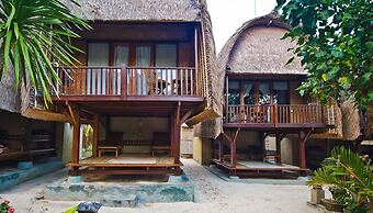 Lumbung Bali Huts