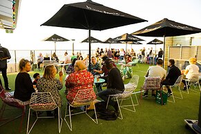 The Gerald Apartment Hotel