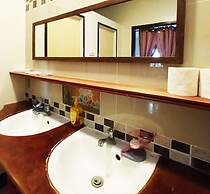 B&J Guesthouse and Functions Inc