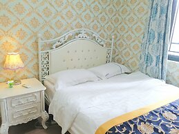 Bai Li Deng Apartment