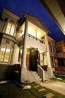 Bear Castle Homestay