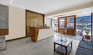 Itsy Hotels Amrita Raghunath Bazaar Jammu