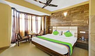 Itsy Hotels Amrita Raghunath Bazaar Jammu