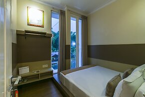 Dhanesvara Holistic Villa