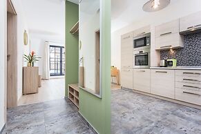 InPoint City Center Apartments