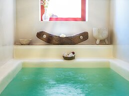 Abelis Canava Luxury Suites - Adults Only