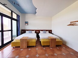 Warm & Cozy Inn