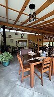 Toucanet Lodge