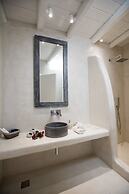 Argiro's Gorgeous Studio In Cycladic