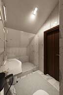 Seasons Boutique Hotel