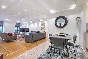 Mayfair Piccadilly Apartment