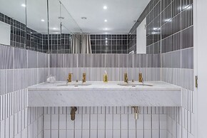 Mayfair Piccadilly Apartment