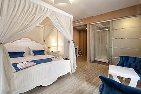 Ala Rosa Alacati Hotel - Adults Only