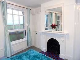Seaview Cottage