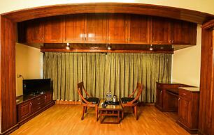 Lofty Seasons Service Apartments