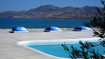 Eight Dimensions Capari Suites Elafonisos