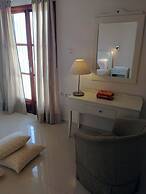 Eight Dimensions Capari Suites Elafonisos