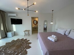 Eight Dimensions Capari Suites Elafonisos