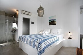 Eight Dimensions Capari Suites Elafonisos