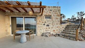 Eight Dimensions Capari Suites Elafonisos
