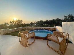 Eight Dimensions Capari Suites Elafonisos