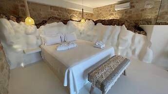 Eight Dimensions Capari Suites Elafonisos
