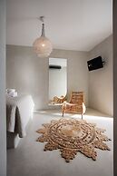 Eight Dimensions Capari Suites Elafonisos