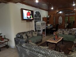 Savannes Bay Garden Inn