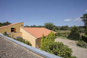 Liiiving  Caminha Countryside Pool House