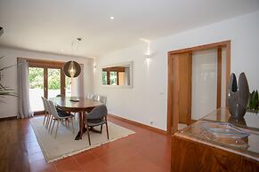 Liiiving  Caminha Countryside Pool House