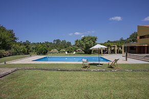 Liiiving  Caminha Countryside Pool House