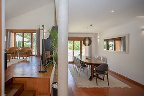 Liiiving  Caminha Countryside Pool House