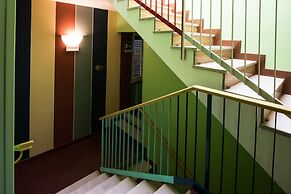 Colors Hostel