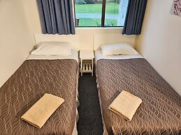 Bulls Motel & Holiday Park